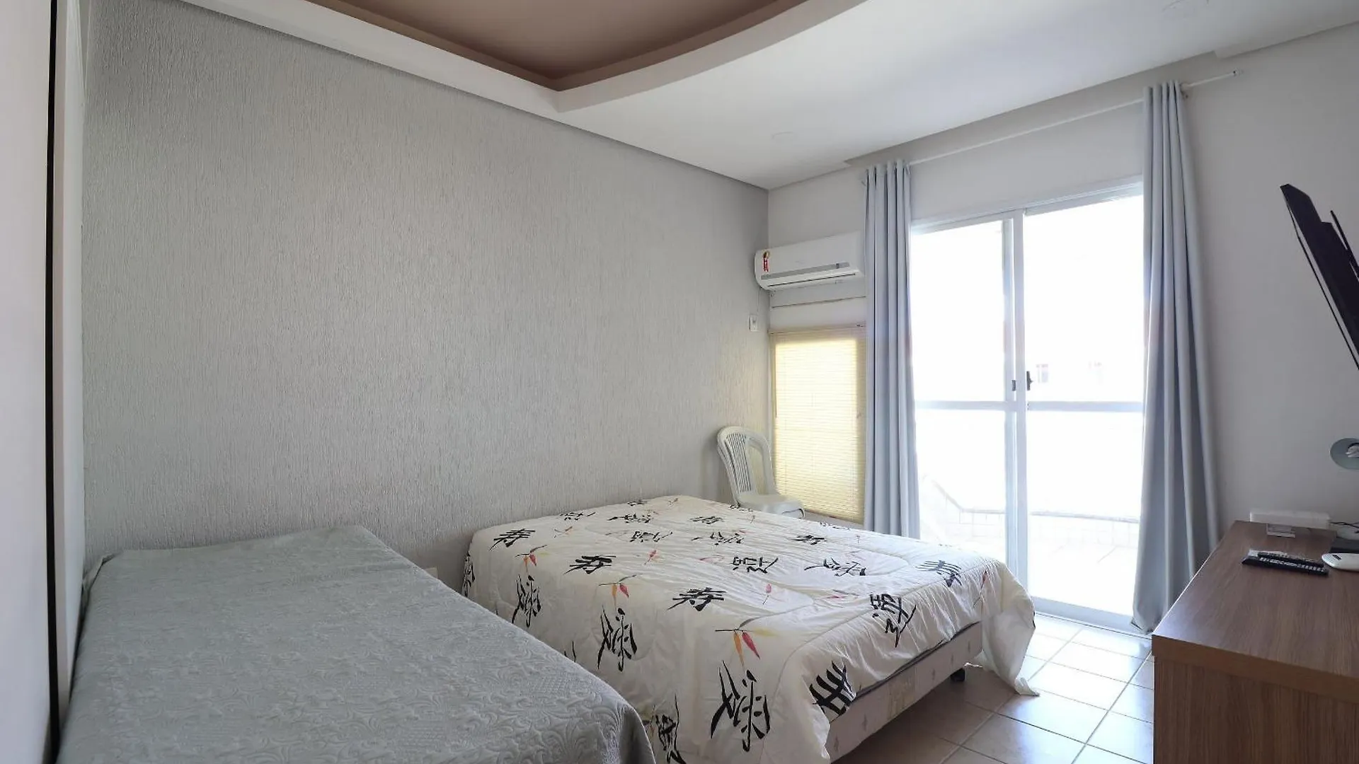Apto Com Banheira Para Banho Relaxante - Hb67F Florianopolis